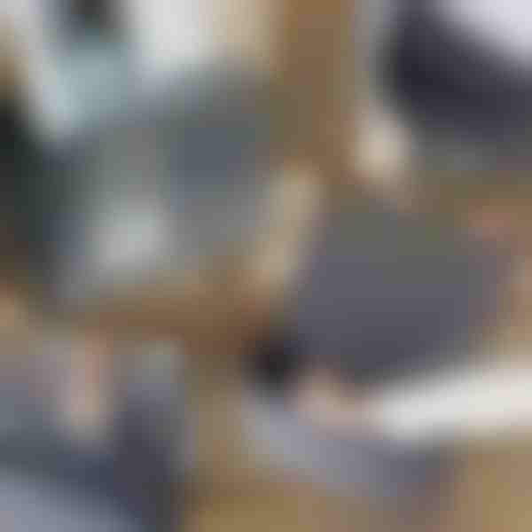 Tarvikute hoidja koos hoiutaskutega | LIVIPOCKET