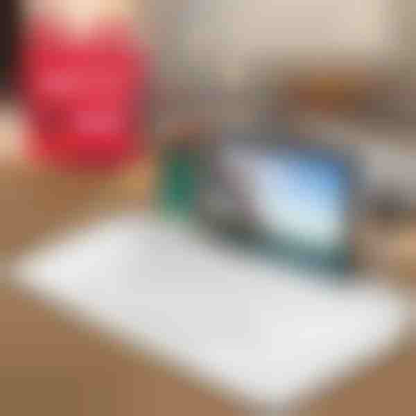 Multifunktsionaalne kirjutuslaua korraldaja + TASUTA must marker | DESKNOTE