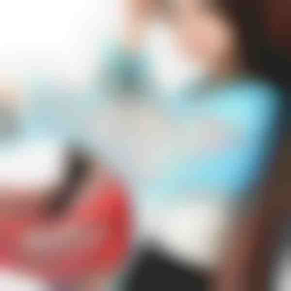 Kerge ja õhuline varrukatega sall | SUNSLEEVE