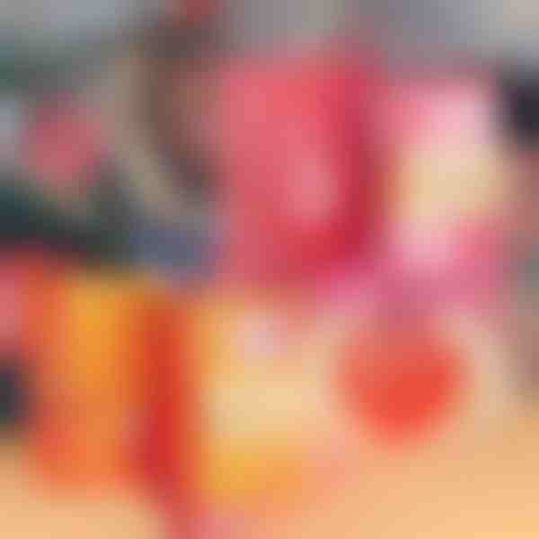 Üllatus plahvatuse kinkekarp | CASHMAS