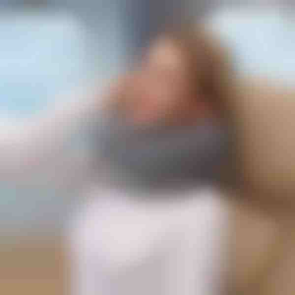 Reisikaelapadi | NECKIFY