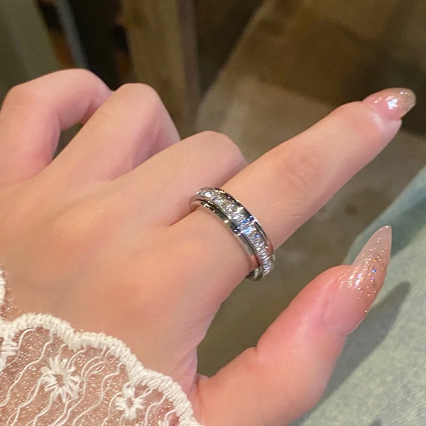 Pöörlev tsirkoonist stressimaandav sõrmus - 3-värviline komplekt | LUXRINGS